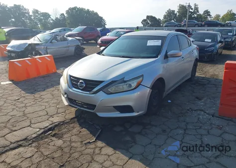 2016 Nissan Altima 2.5/2.5 S/2.5 Sl/2.5 Sr/2.5 Sv из США, поврежденный, VIN 1N4AL3AP9GC259531